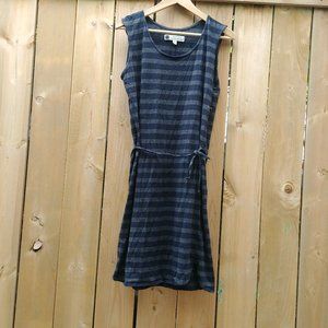 MEC Day Dress Size M